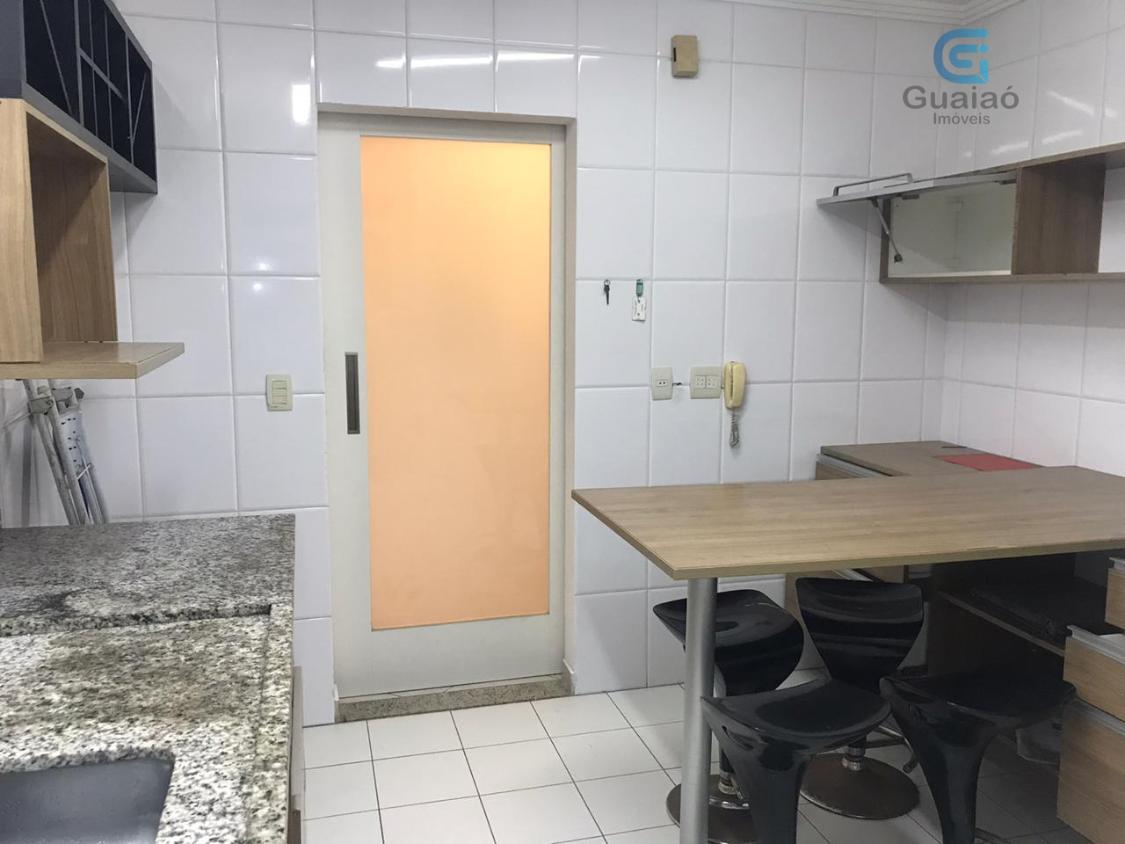 Apartamento à venda com 2 quartos, 90m² - Foto 5