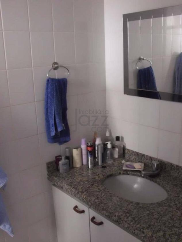 Apartamento à venda com 3 quartos, 79m² - Foto 15