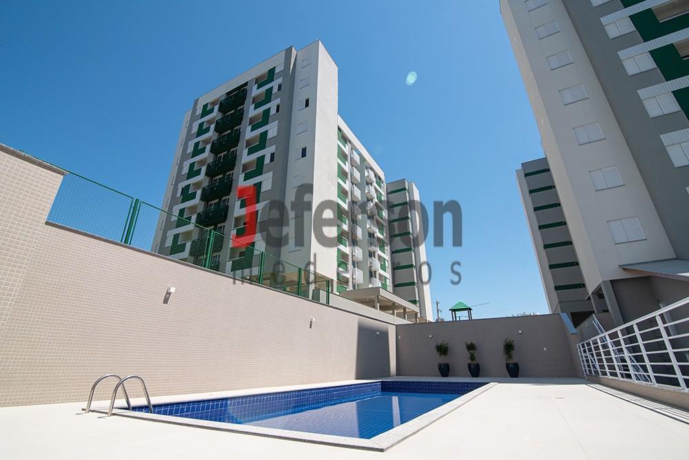 Apartamento à venda com 2 quartos, 63m² - Foto 1