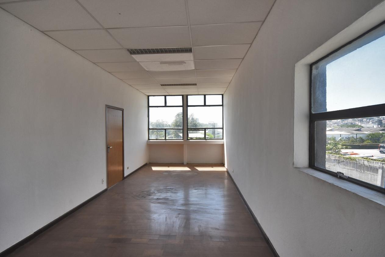 Loja-Salão para alugar, 1361m² - Foto 19