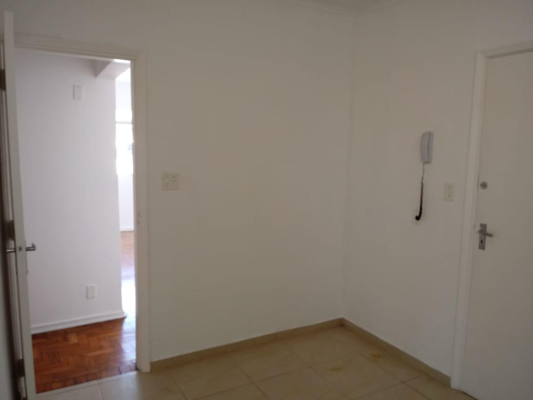 Apartamento para alugar com 3 quartos, 83m² - Foto 12