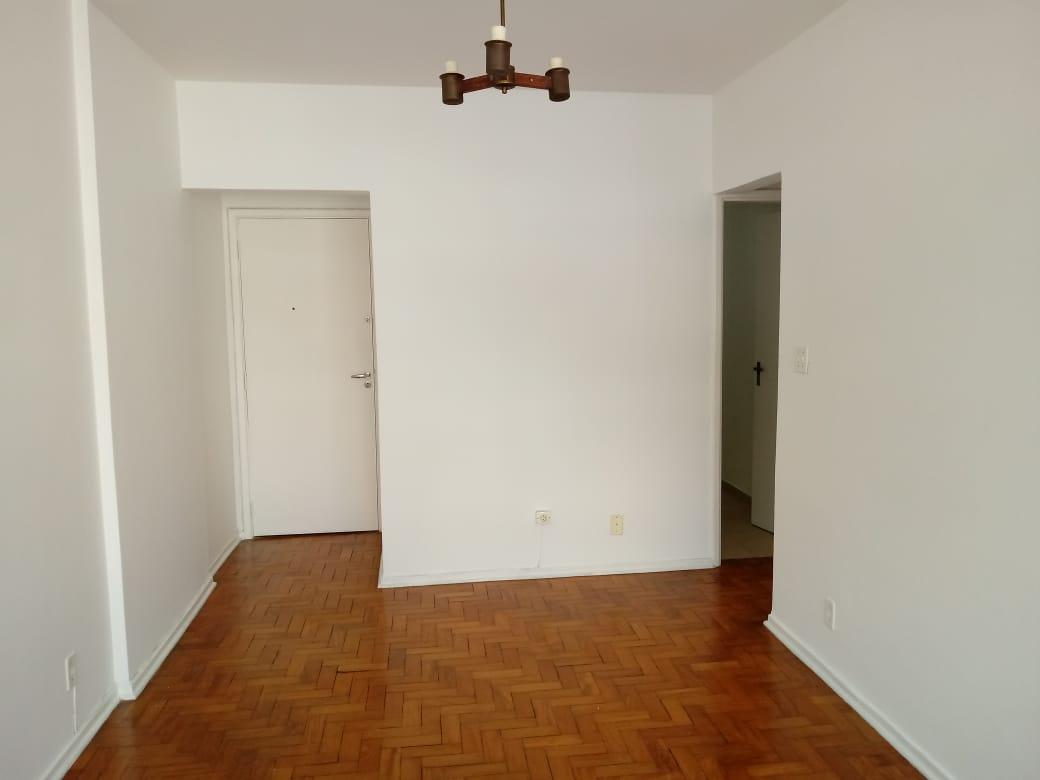 Apartamento para alugar com 3 quartos, 83m² - Foto 2