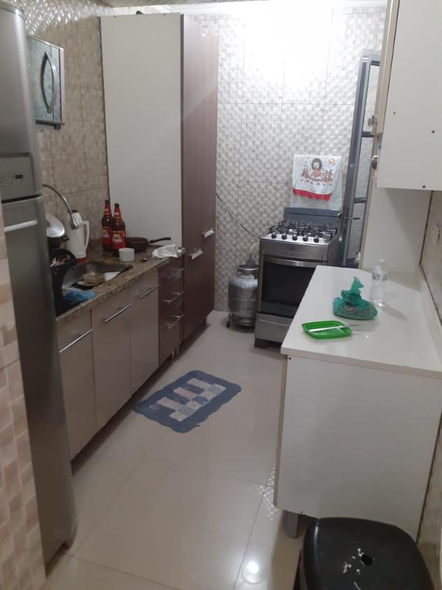 Apartamento à venda com 2 quartos, 58m² - Foto 4