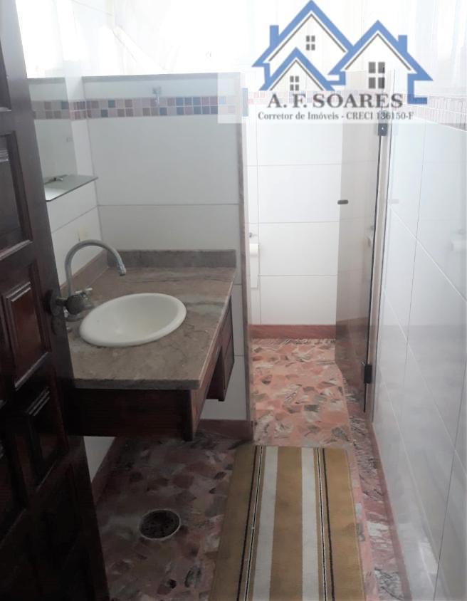 Casa à venda com 3 quartos, 380m² - Foto 23