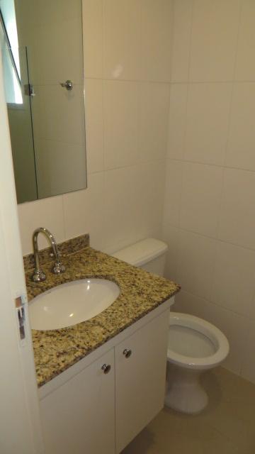 Apartamento para alugar com 2 quartos, 66m² - Foto 11