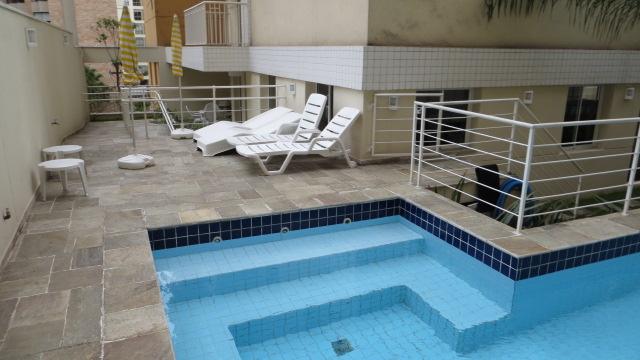 Apartamento para alugar com 2 quartos, 66m² - Foto 19