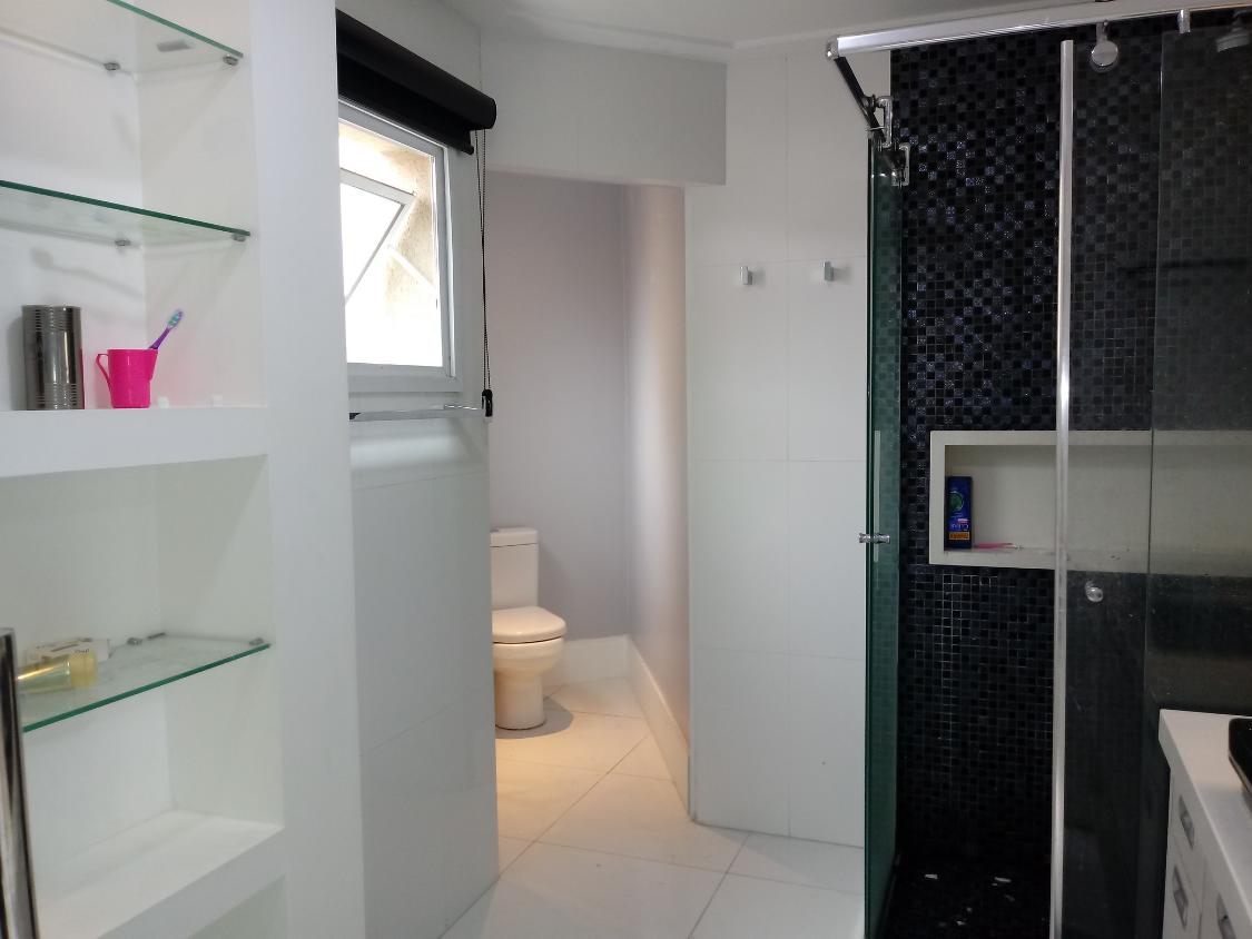 Sobrado à venda com 2 quartos, 240m² - Foto 18