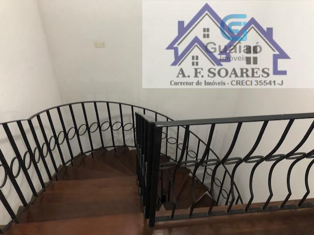 Casa para alugar com 3 quartos, 200m² - Foto 14