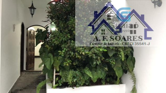 Casa para alugar com 3 quartos, 200m² - Foto 4