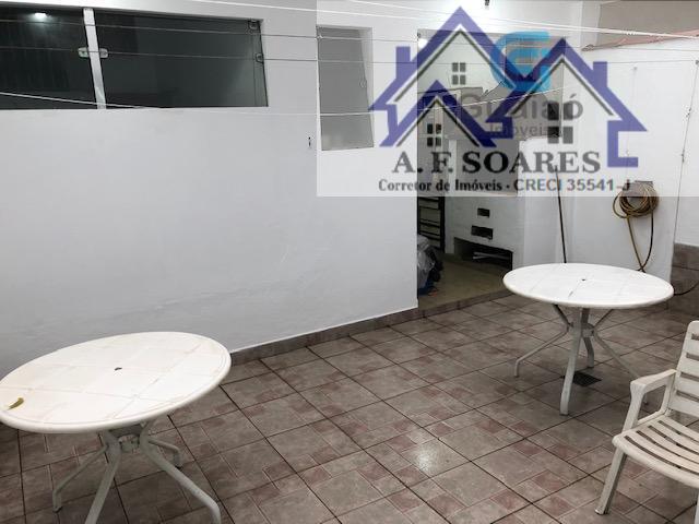 Casa para alugar com 3 quartos, 200m² - Foto 9