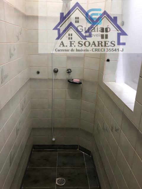 Casa para alugar com 3 quartos, 200m² - Foto 12