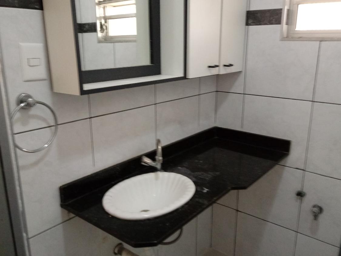 Apartamento para alugar com 2 quartos, 50m² - Foto 21