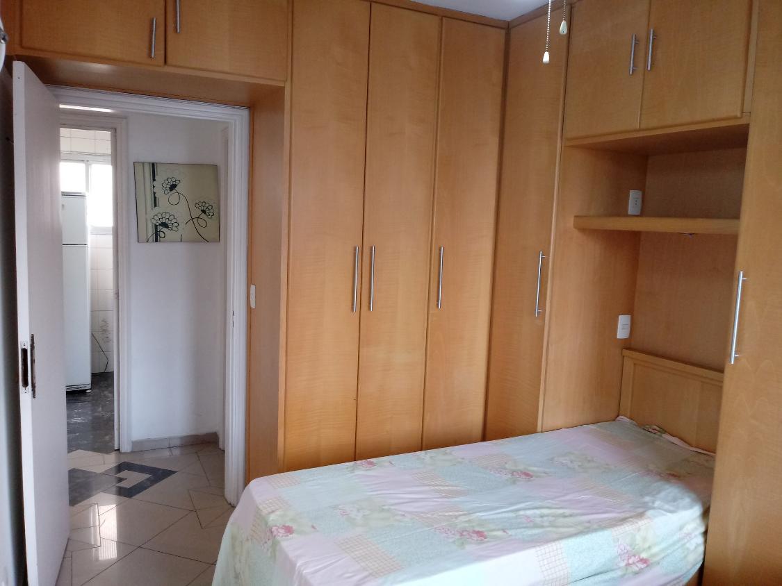 Apartamento para alugar com 2 quartos, 50m² - Foto 11