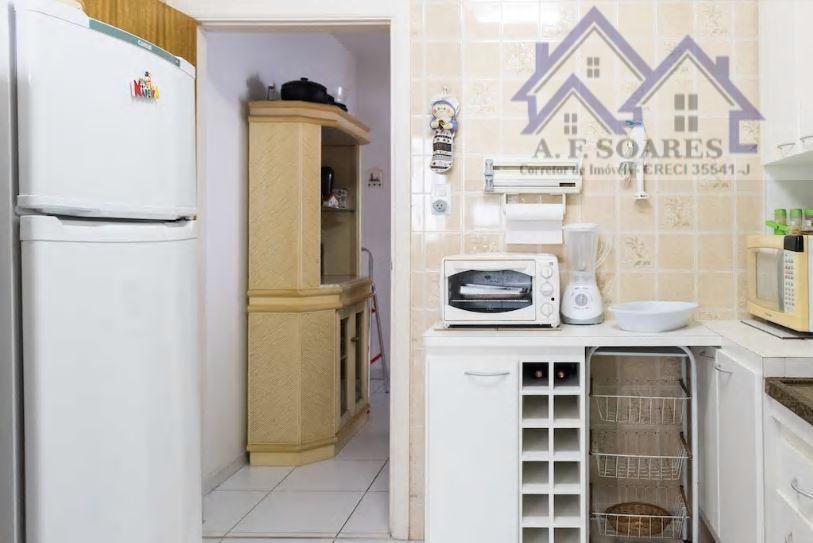 Apartamento à venda com 4 quartos, 150m² - Foto 17