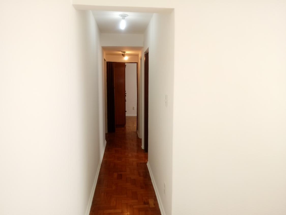 Apartamento à venda com 3 quartos, 90m² - Foto 4