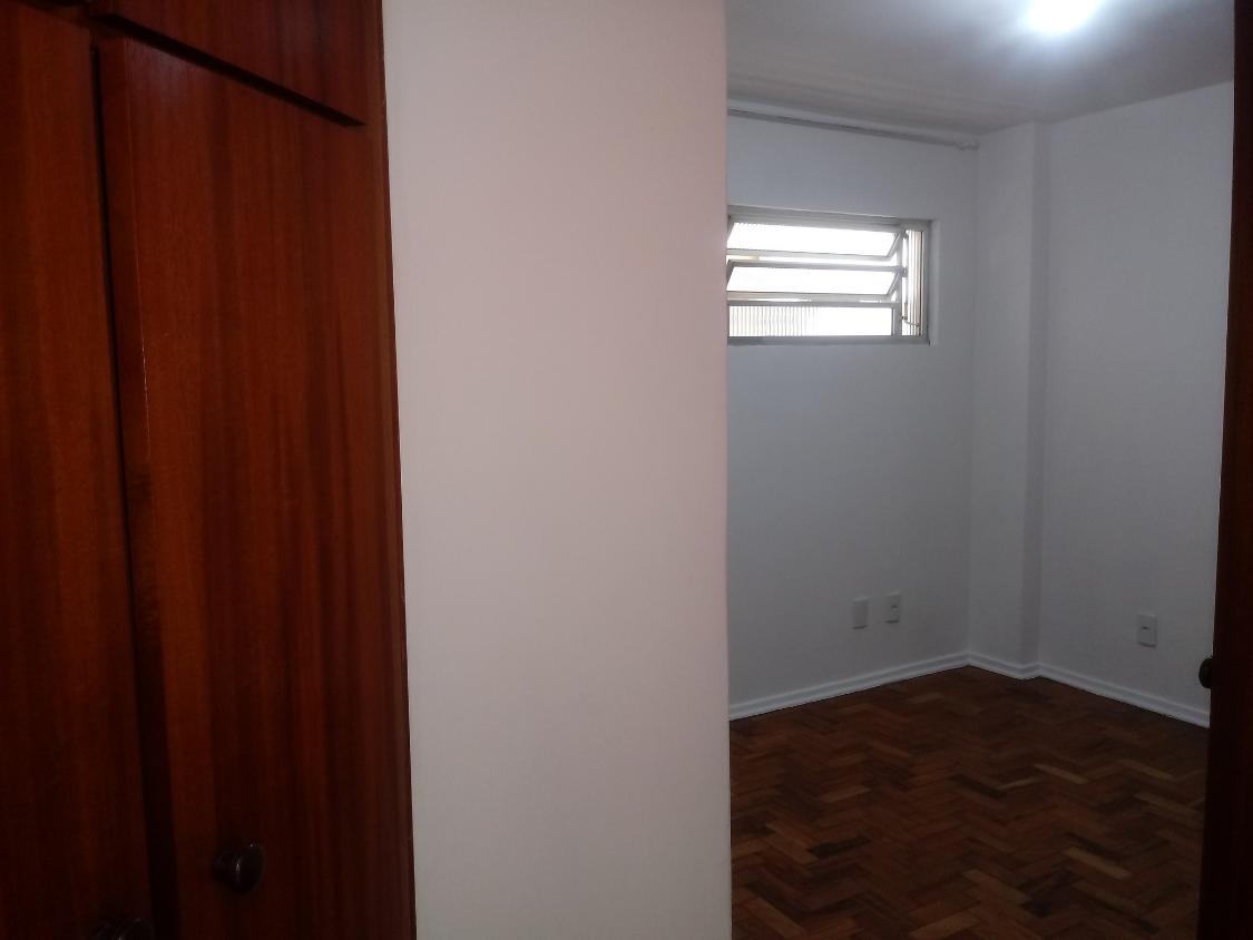 Apartamento à venda com 3 quartos, 90m² - Foto 18