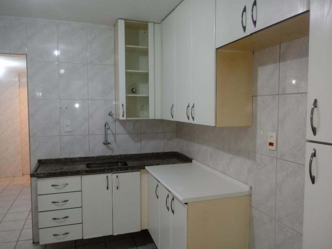 Apartamento à venda com 3 quartos, 90m² - Foto 28