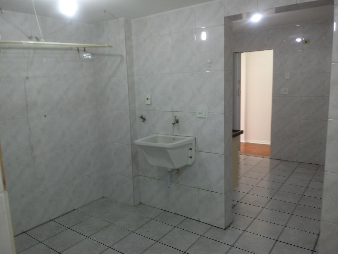 Apartamento à venda com 3 quartos, 90m² - Foto 32