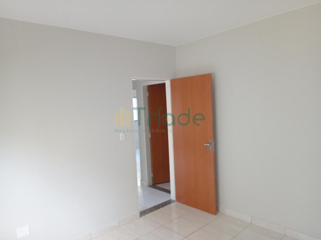 Casa de Condomínio para alugar com 3 quartos, 120m² - Foto 9