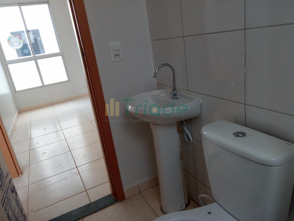 Apartamento para alugar com 2 quartos, 48m² - Foto 12