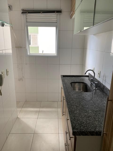 Apartamento para alugar com 2 quartos, 56m² - Foto 6