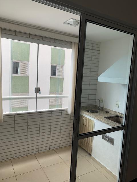 Apartamento para alugar com 2 quartos, 56m² - Foto 8