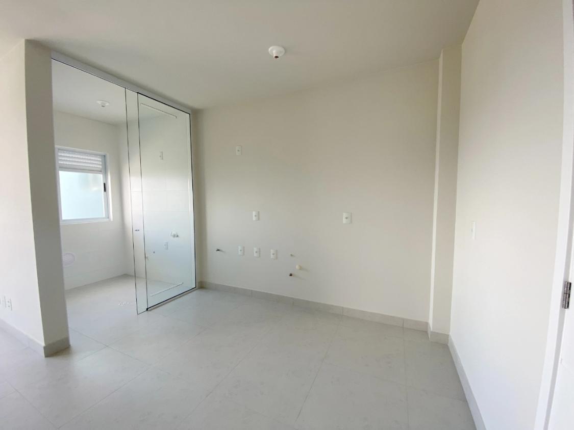 Apartamento à venda com 2 quartos, 66m² - Foto 12