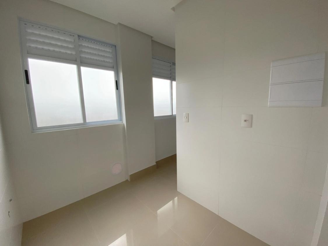 Apartamento à venda com 3 quartos, 109m² - Foto 12