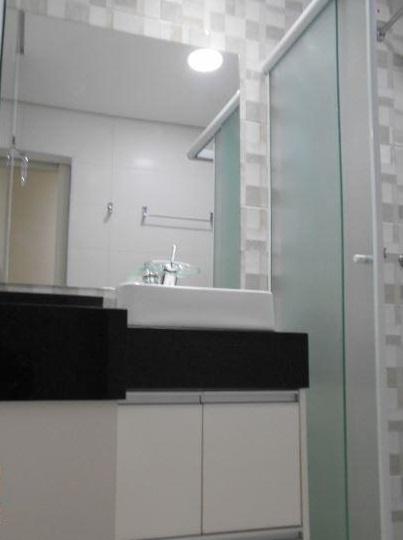 Apartamento para alugar com 2 quartos, 80m² - Foto 13