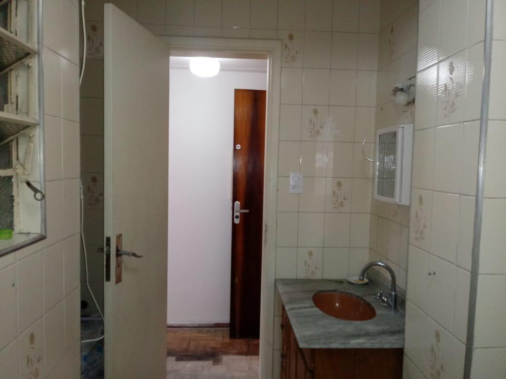 Apartamento à venda com 1 quarto, 40m² - Foto 13