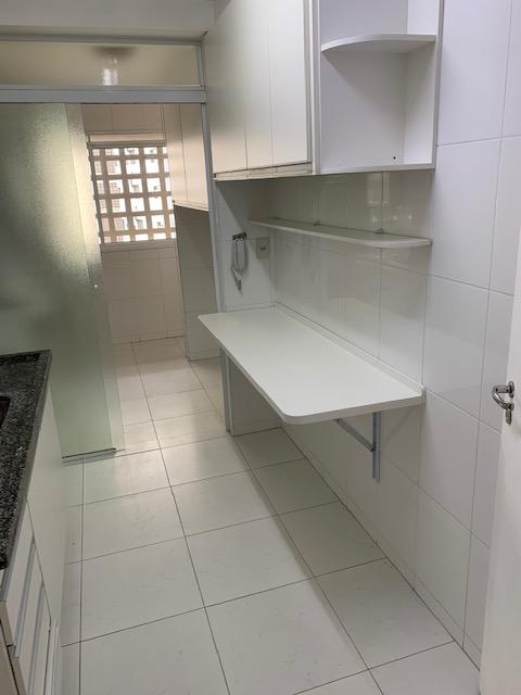 Apartamento para alugar com 2 quartos, 74m² - Foto 17