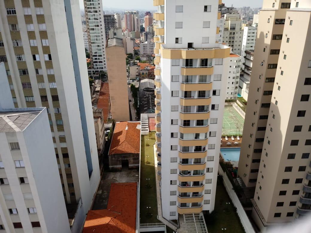 Apartamento para alugar com 3 quartos, 83m² - Foto 3