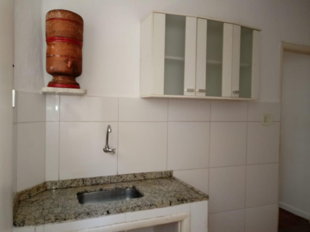 Apartamento para alugar com 1 quarto, 38m² - Foto 10