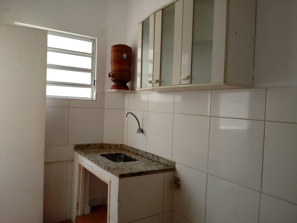 Apartamento para alugar com 1 quarto, 38m² - Foto 9