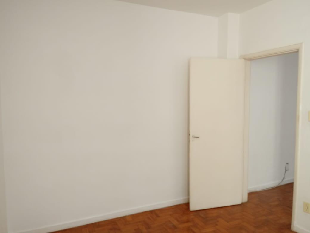 Apartamento para alugar com 1 quarto, 38m² - Foto 7