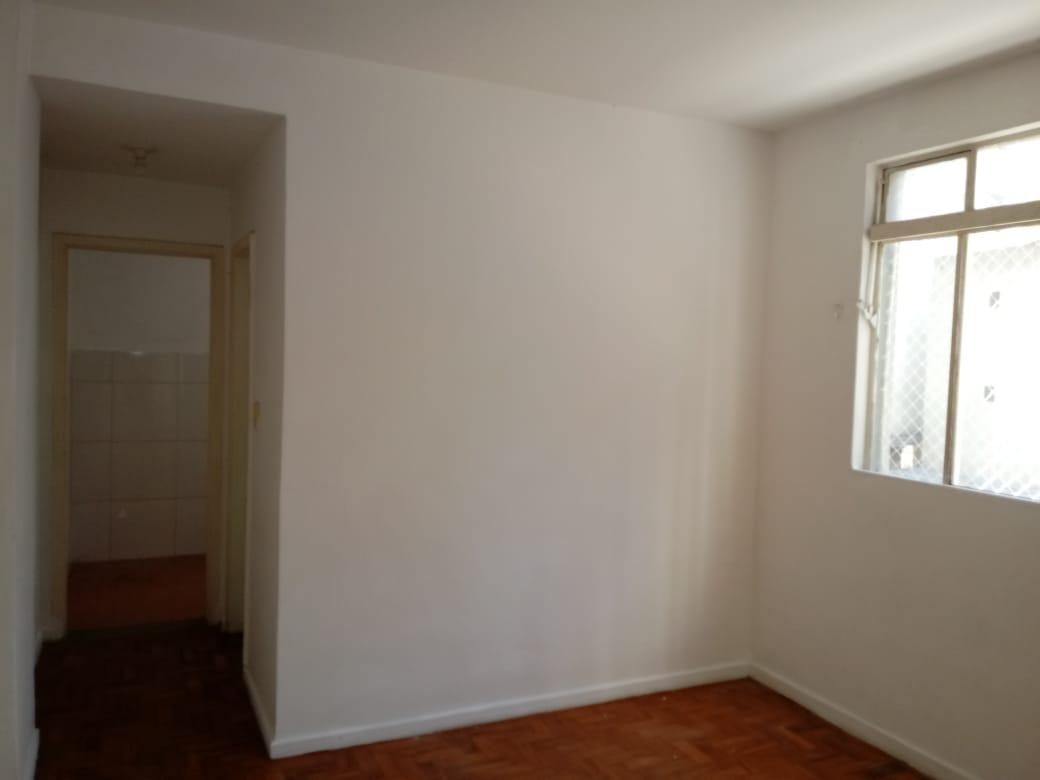 Apartamento para alugar com 1 quarto, 38m² - Foto 1