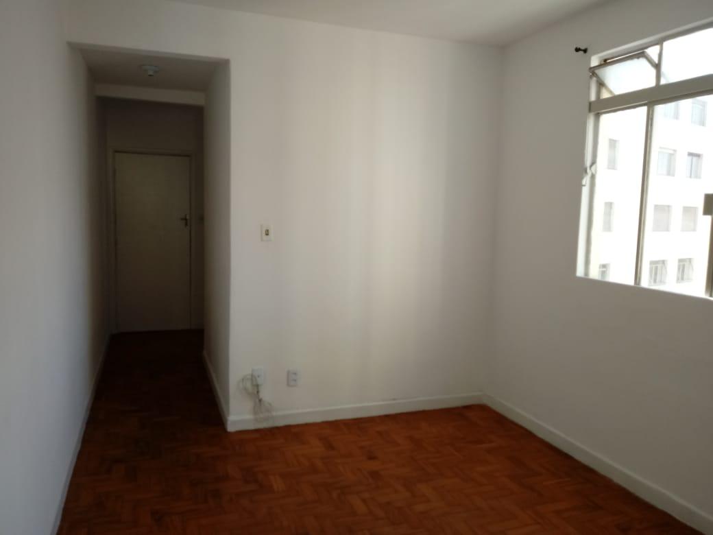 Apartamento para alugar com 1 quarto, 38m² - Foto 2