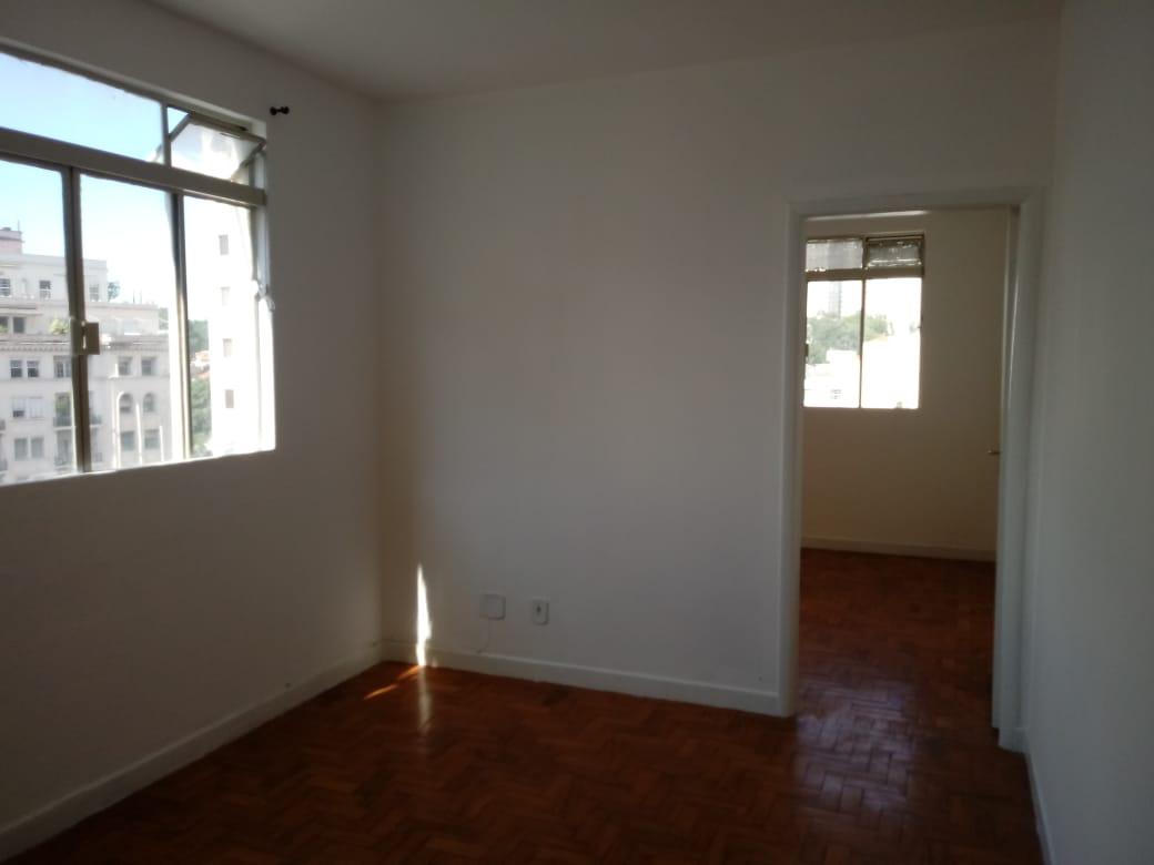 Apartamento para alugar com 1 quarto, 38m² - Foto 1