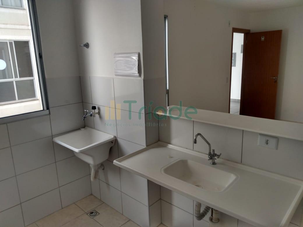 Apartamento para alugar com 2 quartos, 48m² - Foto 13