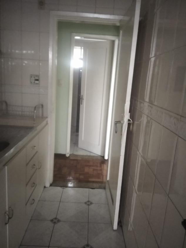 Apartamento à venda com 2 quartos, 60m² - Foto 11