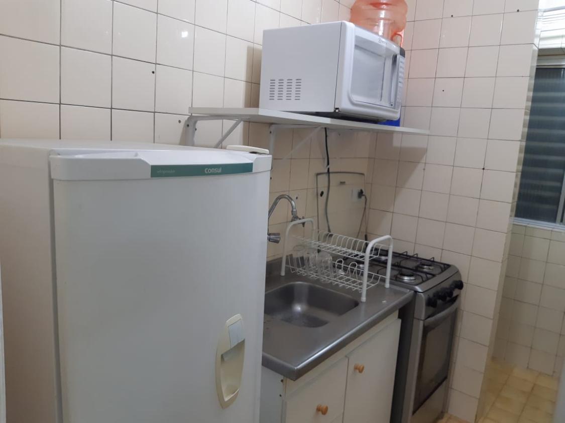 Apartamento para alugar com 1 quarto, 45m² - Foto 9