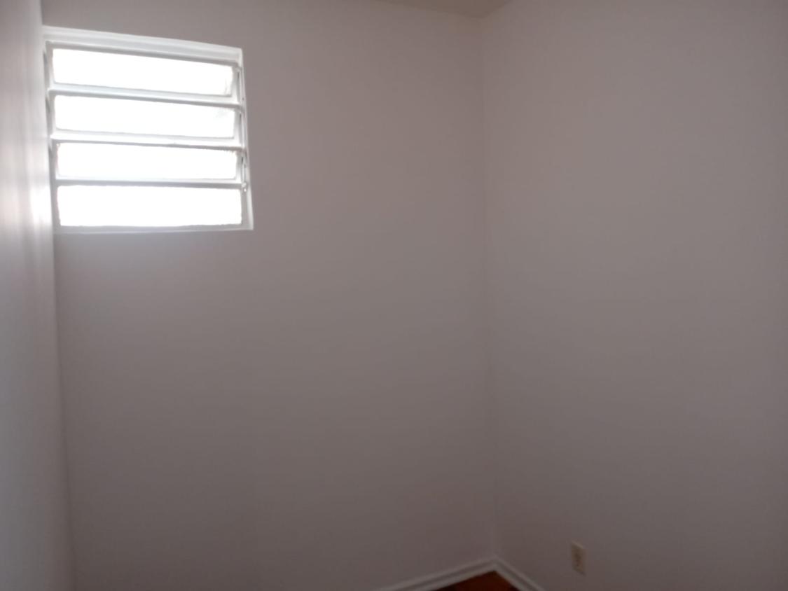 Apartamento para alugar com 3 quartos, 83m² - Foto 13