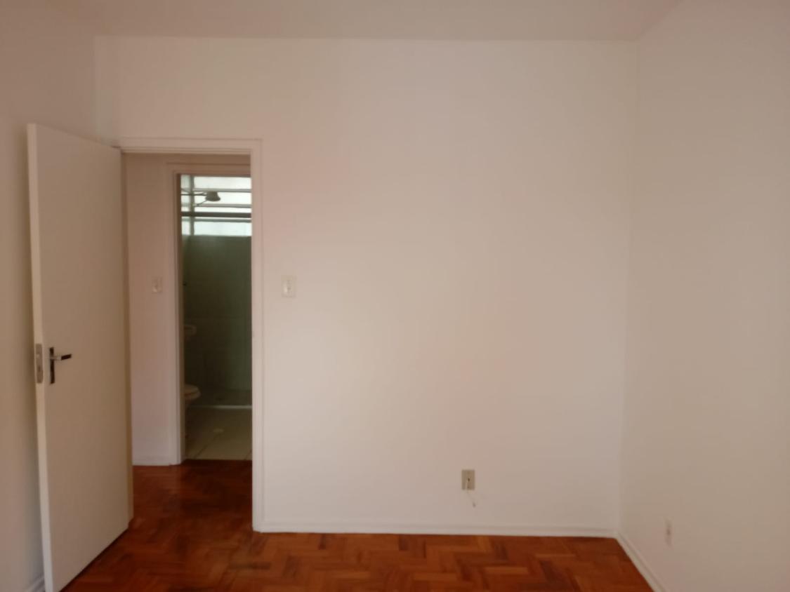 Apartamento para alugar com 3 quartos, 83m² - Foto 11