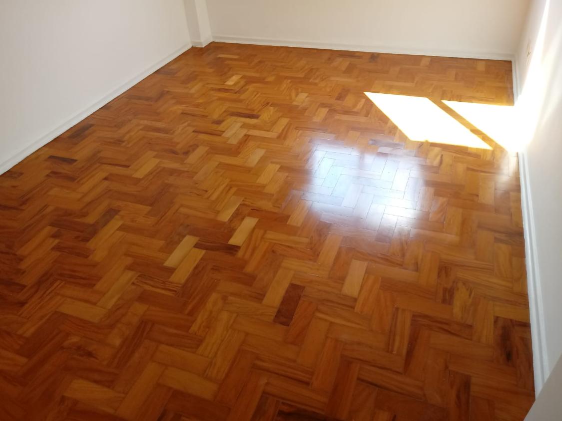 Apartamento para alugar com 3 quartos, 83m² - Foto 12