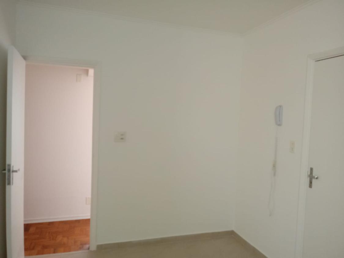 Apartamento para alugar com 3 quartos, 83m² - Foto 17