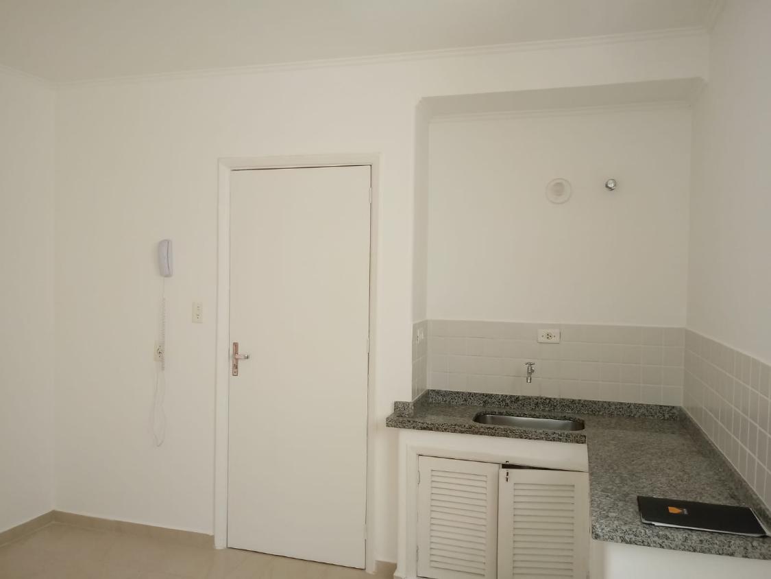 Apartamento para alugar com 3 quartos, 83m² - Foto 16