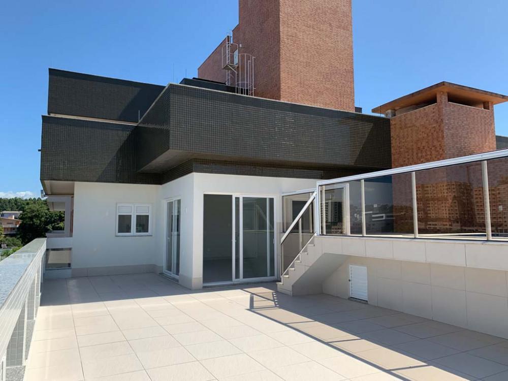 Cobertura à venda com 3 quartos, 342m² - Foto 1