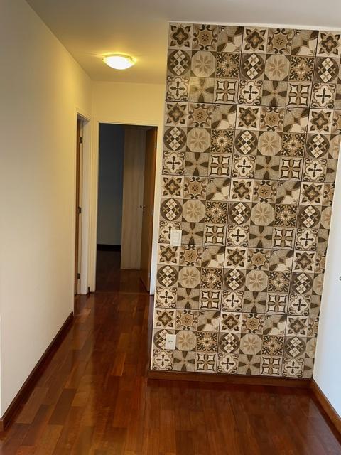 Apartamento para alugar com 2 quartos, 72m² - Foto 2