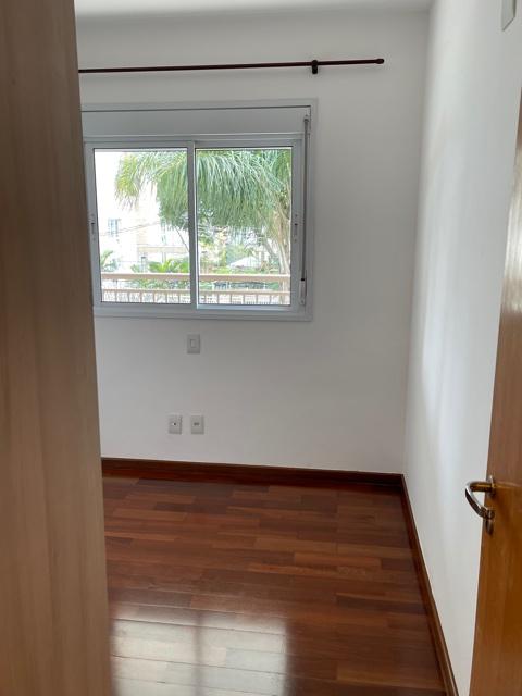 Apartamento para alugar com 2 quartos, 72m² - Foto 8