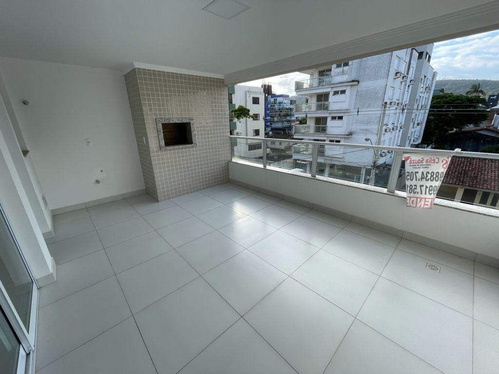 Apartamento à venda com 3 quartos, 136m² - Foto 8